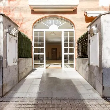 Ubicada Cerca De Donostia, Hondarribia Y Biarritz Bed & Breakfast